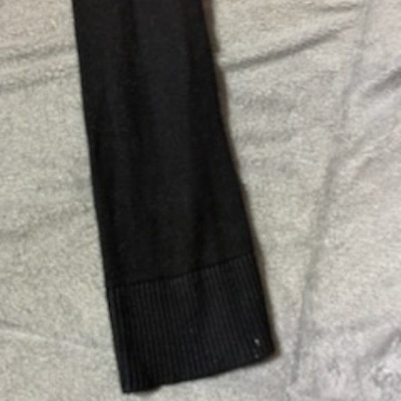 Express Asymetrical Tunic Sweater - Picture 11 of 14